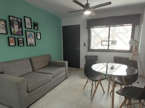 Departamento en Alquiler en Alberdi, $ 670.000