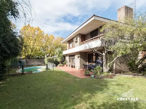 Venta - Casa 3 dormitorios con quincho y pileta - Fisherton, Rosario.