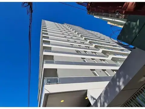 Monroe 2200, Piso 15