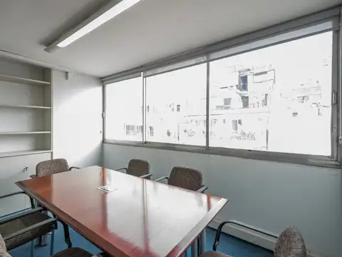 Paraná 800 , Piso 10