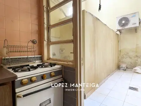 Departamento 2 Ambientes Alquiler en Villa del Parque.