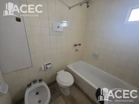 Departamento en Alquiler 50 años