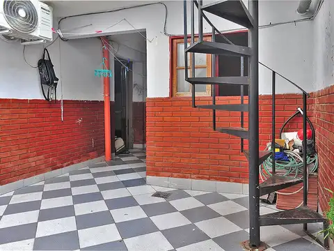 Depto Tipo Casa en Venta de 3 ambientes