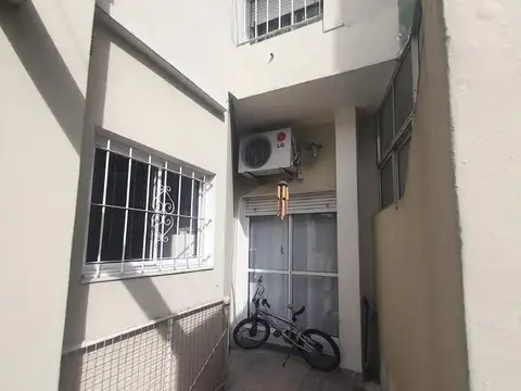 Depto Tipo Casa en Venta de 6 ambientes