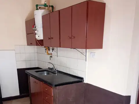 Departamento en Venta en Pedro Molina, USD 140.000
