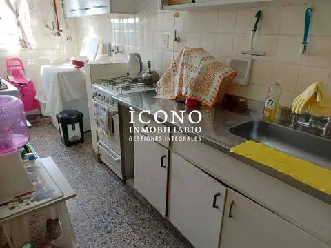 DEPARTAMENTO DE 3 AMBIENTES EXCELENTE UBICACION