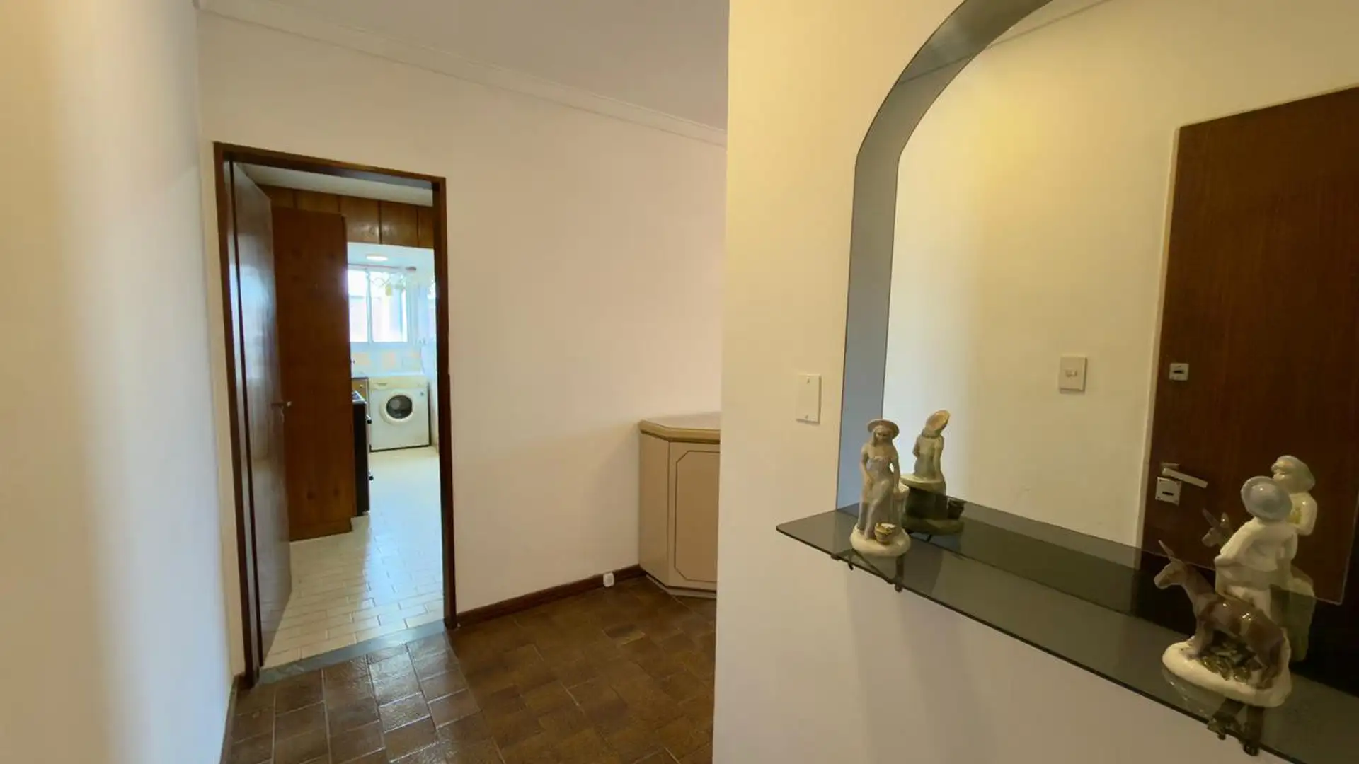 Depto 4 amb, 75m² con cochera y balcón — Lomas de Stella Maris