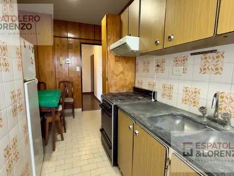 Departamento 4 ambientes con 2 baños