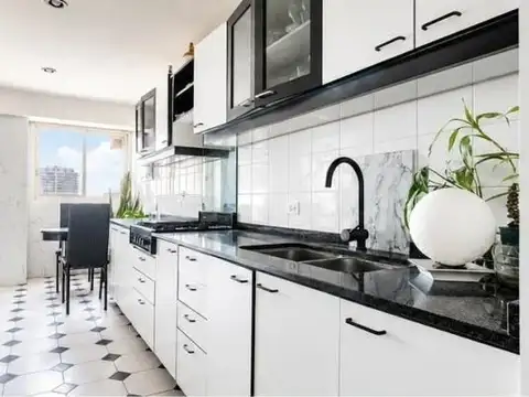 Departamento en Venta de 8 ambientes