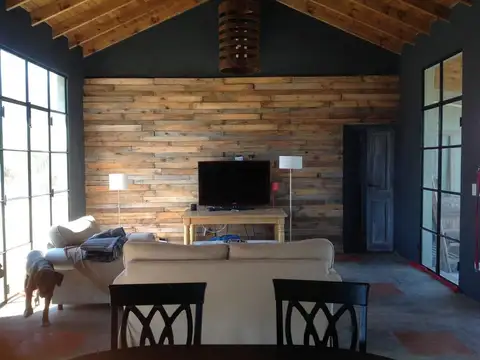 Casa en Venta en Carpintería, USD 280.000