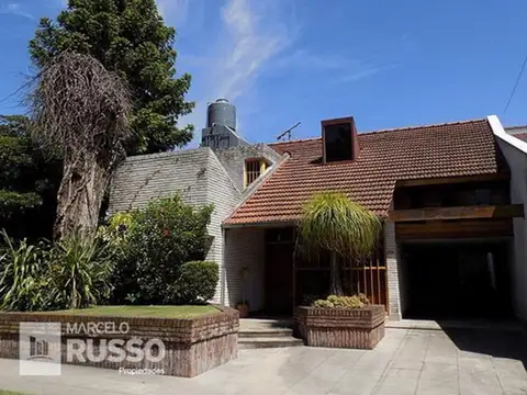 Chalet 6 Amb. C/ Piscina