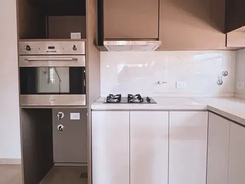 Depto Tipo Casa en Venta de 4 ambientes