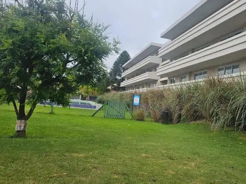 DEPARTAMENTO 2 AMBIENTES EN VENTA OPORTUNIDAD SARAVI VILLAGE