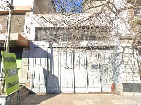 Edificio Comercial en La Boca