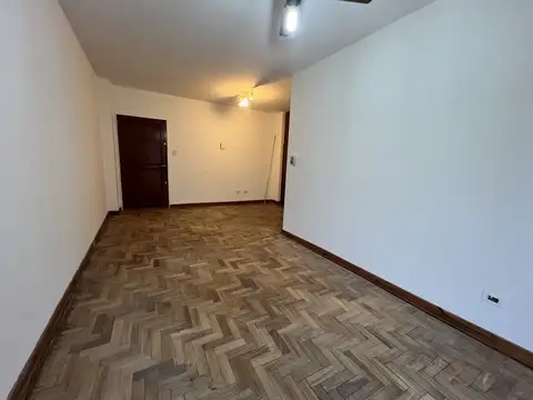 Departamento en Venta en Vicente Lopez Vias / Maipu, USD 150.000