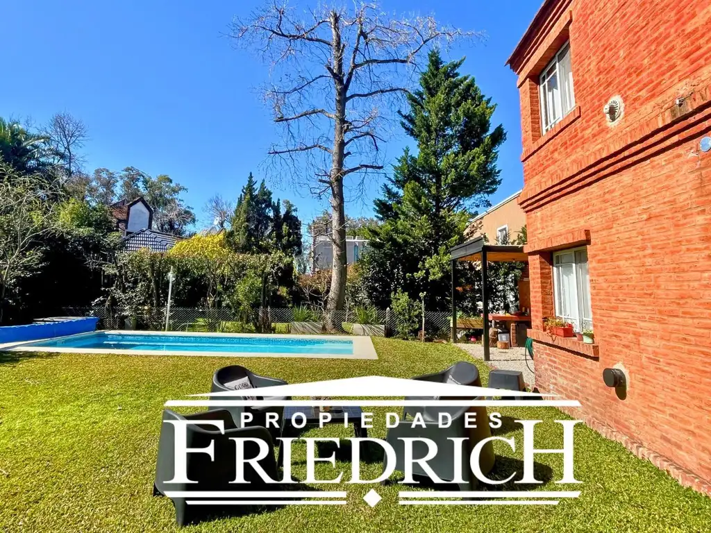 Casa en Cardenal Del Monte de 3 dormitorios