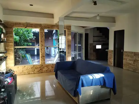 Calle Carlos M. Ramirez 2600