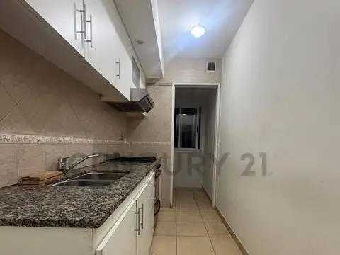 Departamento en Alquiler en Pablo Podesta, $ 650.000