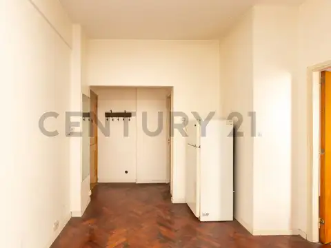 Ciudad de la Paz 1800, Piso 0