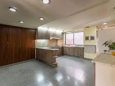 Departamento en Venta de 5 ambientes