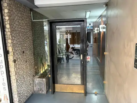 Alsina 100, Piso 2