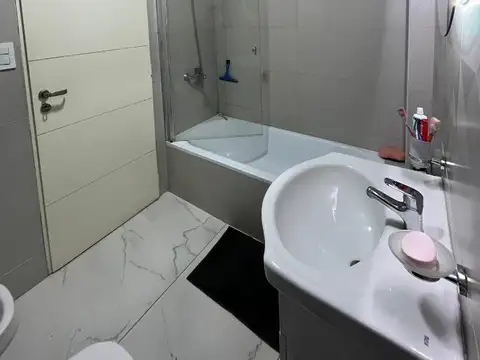 VENTA DEPARTAMENTO 2 AMBIENTES CON COCHERA MERLO