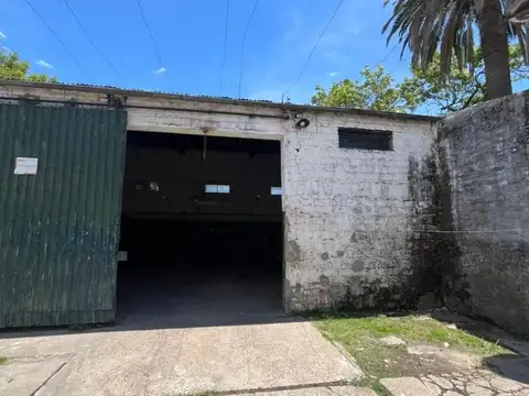 GALPON + LOCAL COMERCIAL - Gualeguaychu, Entre Rios