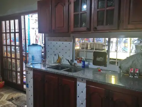 Casa con Galpón, Campana Centro - Guglielmi Propiedades