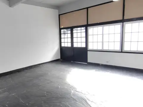 Local en Alquiler en Burzaco, $ 950.000
