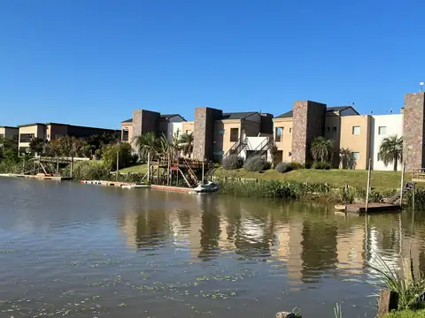 Casa en Venta en Isla Del Este, USD 132.000