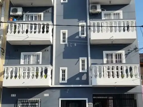 Departamento - Isidro Casanova