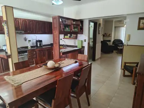 Casa en Venta en Sargento Cabral, USD 235.000