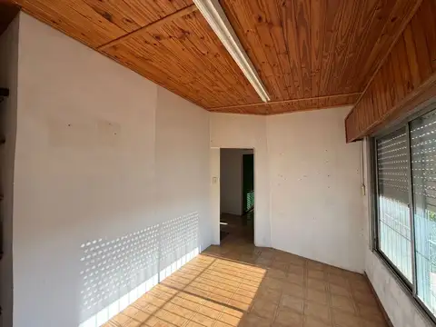 Depto Tipo Casa 4 ambientes con 2 baños