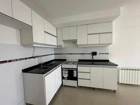 Departamento frente al Río en 4to Piso