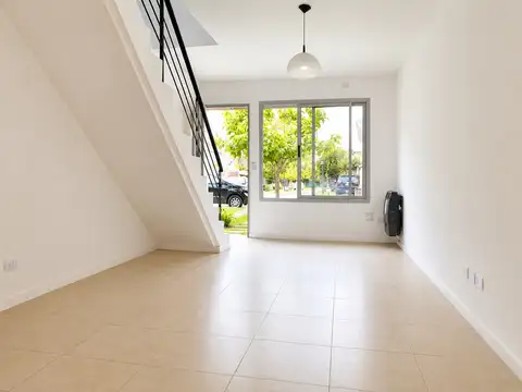 Casa en Venta en Condominio Dos Cedros, USD 69.000