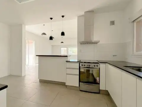 Av. Jorge Newbery 4500