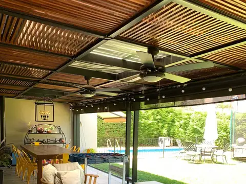 Casa en venta en barrio privado El Portillo