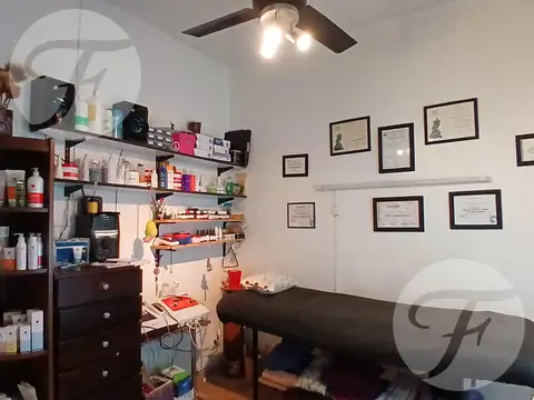 Depto Tipo Casa en Venta 40 años