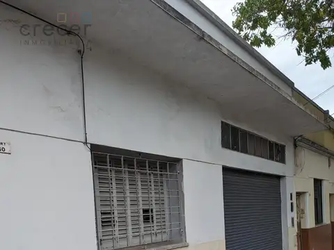 Venta lote 8,66 x 46 con local al frente