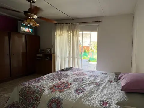 Casa amplio parque venta Ituzaingo