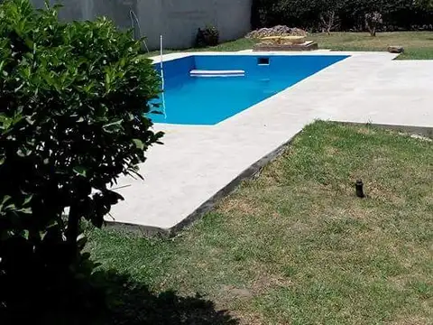 Casa 6 ambientes con 3 baños