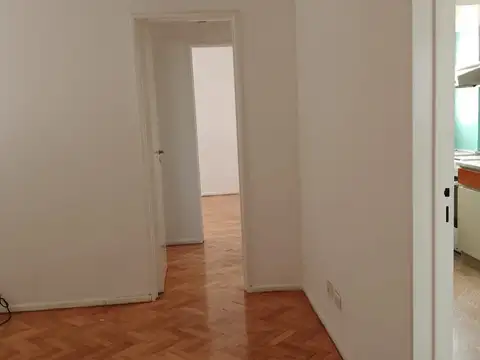 Avenida Pueyrredón 900