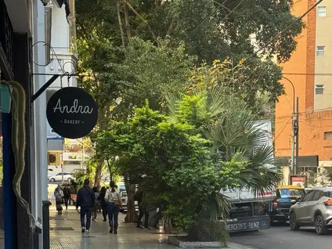 Vicente Lopez  al 2200