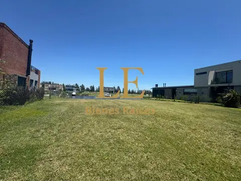 Terreno en Venta en El Naudir, USD 110.000