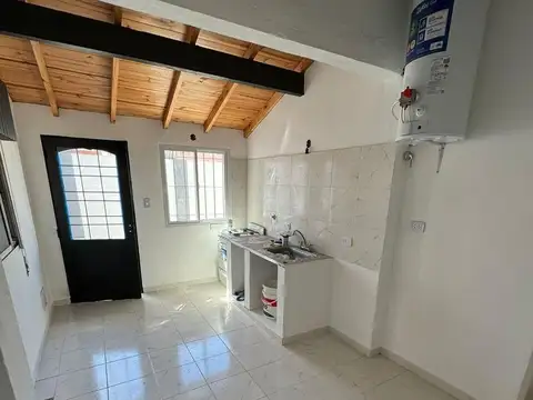 Depto Tipo Casa en Alquiler en Boulogne, $ 900.000