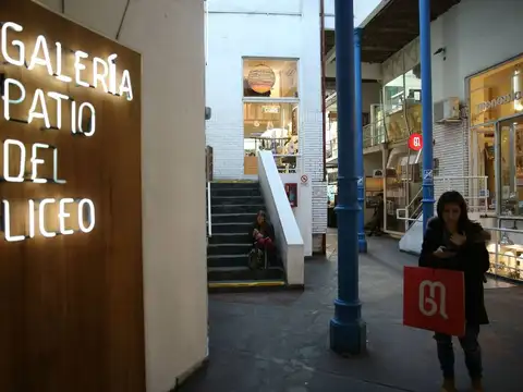 Avenida Santa Fe 2700