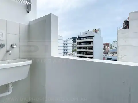 Departamento en Alquiler en Florida Mitre/Este, $ 900.000