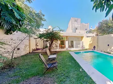 VENTA CASA 4 AMBIENTES  JARDÍN Y PILETA  PATERNAL