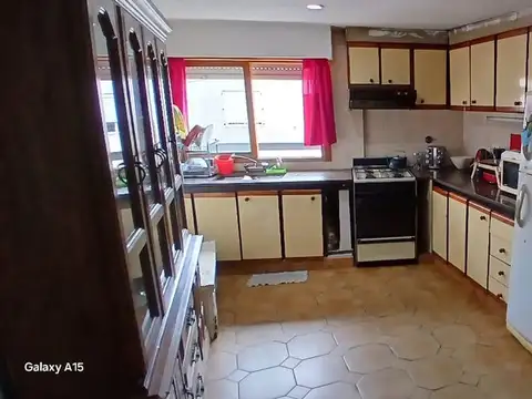 VENTA-PH-3AMB-LOMAS DEL MIRADOR