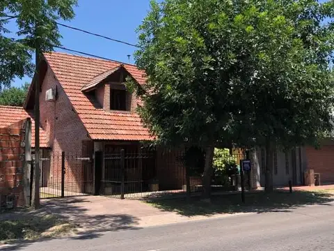 Casa en  Venta Villa Elisa